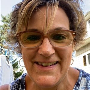 Meet your Posher, Dawn